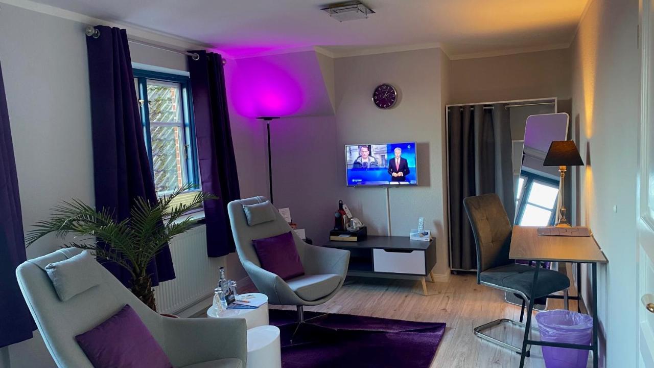 Friesenhof Nieblum - Hotel Garni ภายนอก รูปภาพ