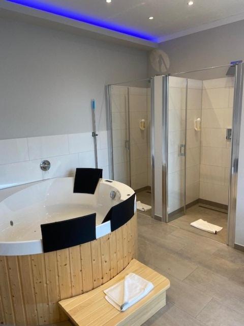 Friesenhof Nieblum - Hotel Garni ภายนอก รูปภาพ